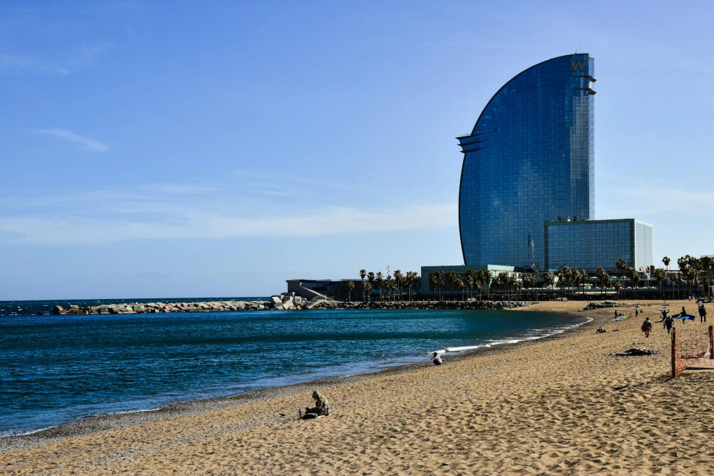 http://Barceloneta